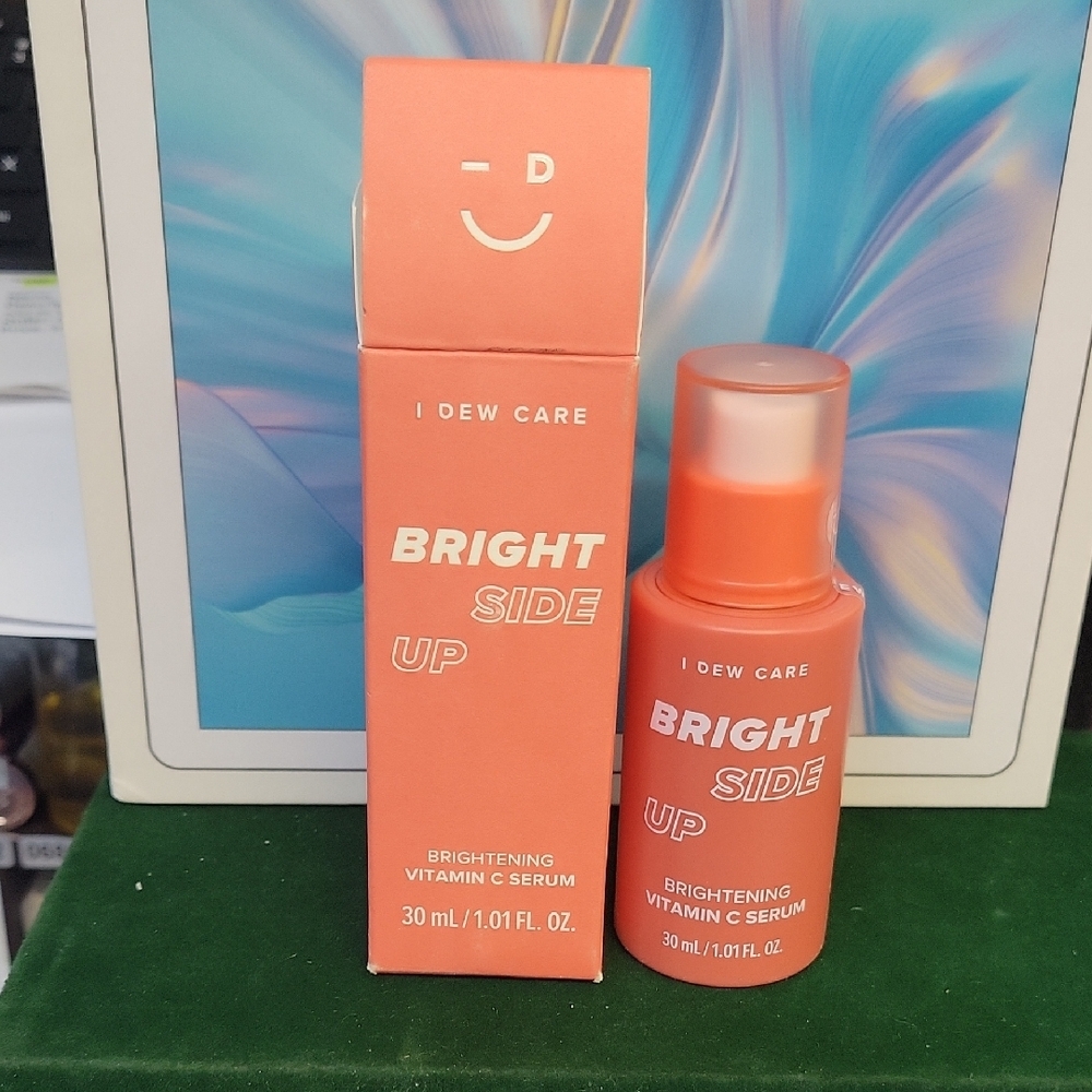 Bright Side Up Brightening Vitamin C Serum - 30ml in Box